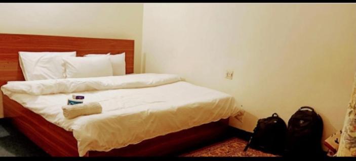 Backpackers Stories By Old Hunza Inn Karimabad  ภายนอก รูปภาพ