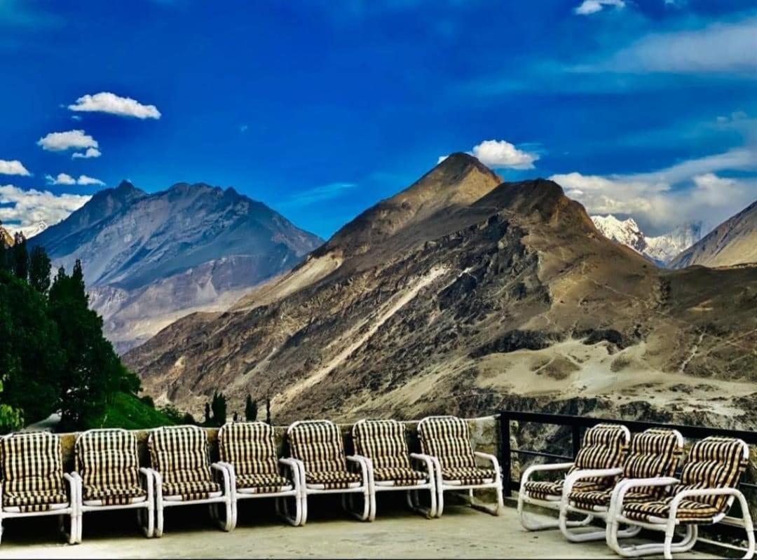 Backpackers Stories By Old Hunza Inn Karimabad  ภายนอก รูปภาพ