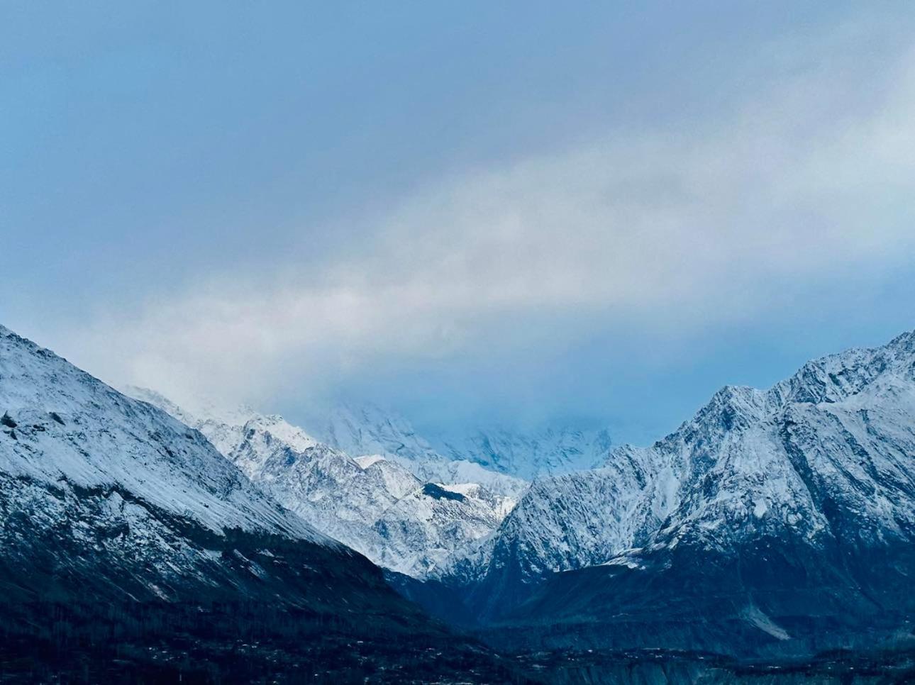 Backpackers Stories By Old Hunza Inn Karimabad  ภายนอก รูปภาพ