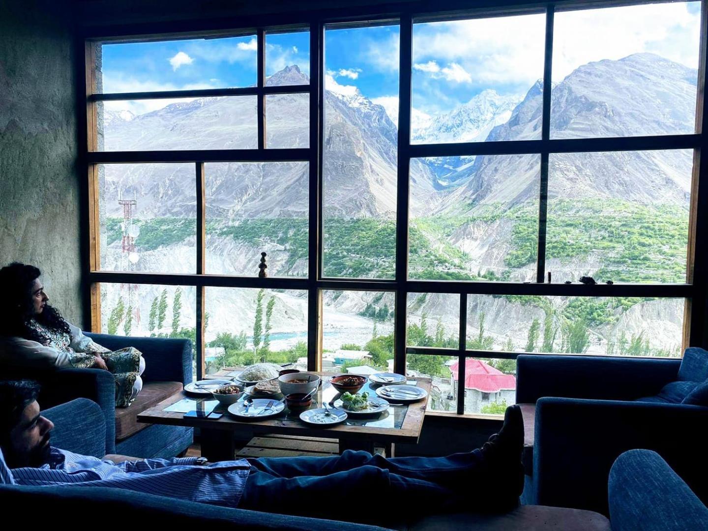 Backpackers Stories By Old Hunza Inn Karimabad  ภายนอก รูปภาพ