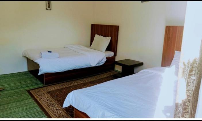 Backpackers Stories By Old Hunza Inn Karimabad  ภายนอก รูปภาพ